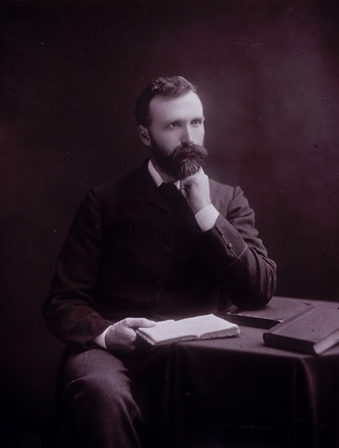 Royal College unveils new exhibition celebrating Scottish surgical pioneer 