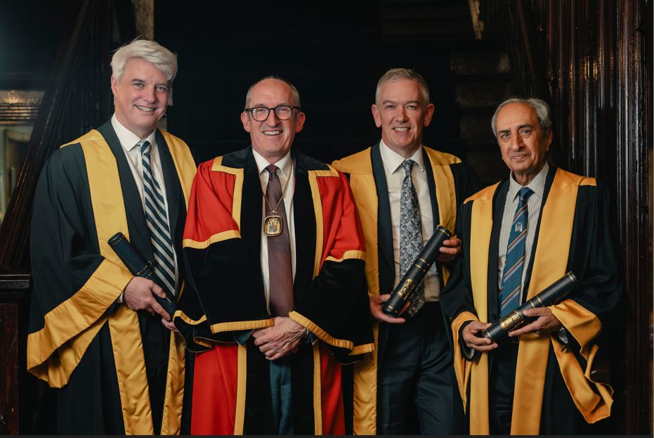 Royal College honours top medics  